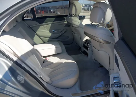 2015 Mercedes-Benz S 550 z USA, uszkodzony, nr VIN WDDUG8CB6FA148915